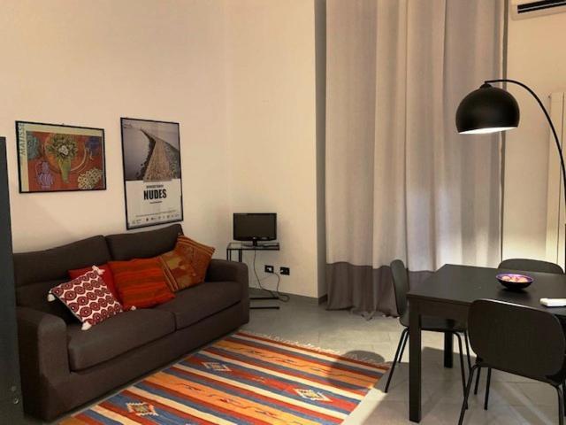 Corso Vittorio Giuliano Family Apartment ปาแลร์โม ภายนอก รูปภาพ