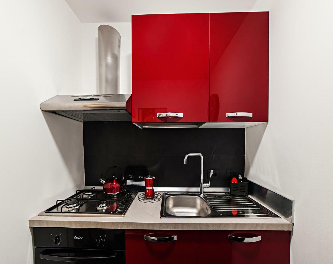 Corso Vittorio Giuliano Family Apartment ปาแลร์โม ภายนอก รูปภาพ